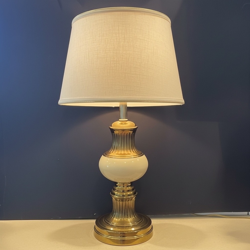 Alsy Vintage Table Lamp Brass Finish Ceramic Hollywood Regency Gold Cream Large - Picture 1 of 13
